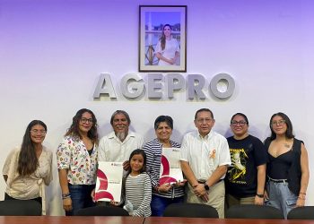 Gobierno de Quintana Roo fortalece la seguridad jurídica de las familias con la entrega de títulos de propiedad