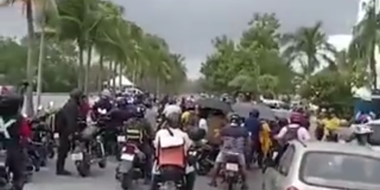 Robo millonario genera caos vial en la Zona Hotelera de Cancún