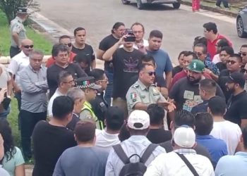 Protestan conductores de Uber contra la Guardia Nacional