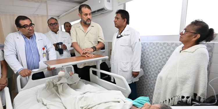 Supervisa director del ISSET atención a pacientes y garantiza mejora en servicios