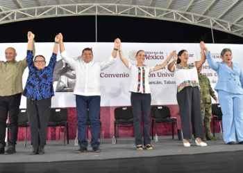 Sheinbaum visita Tabasco con anuncios de beneficios sociales y grandes obras: Javier May