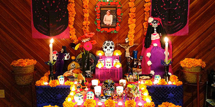 Altar de muertos, una tradición que une a las familias