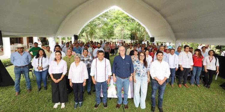 Programa Cosechando Soberanía incluye 15 municipios de Tabasco, anuncia Javier May