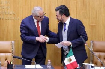 Jorge Gaviño Ambriz es nombrado como secretario general del IMSS