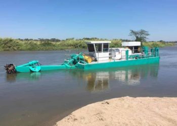 May Rodríguez anuncia plan de desazolve para reencauzar el río de La Sierra