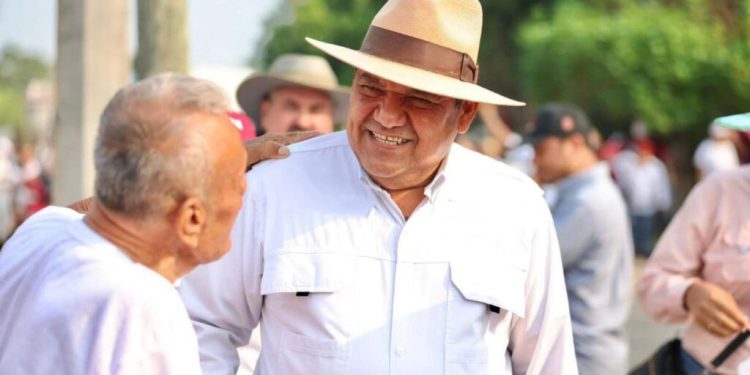 Gobernador Javier May informa atención a más de 25 mil ciudadanos en audiencias públicas