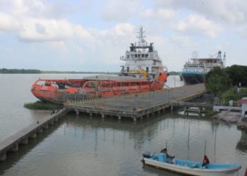 Marina revoca concesión del puerto de Frontera: Javier May