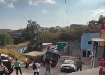 Santa Fe Klan sufre incidente durante un recorrido en Guanajuato