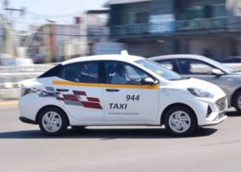 Pide PT a Semovi un análisis profundo sobre taxis y modalidad compartida