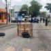 Vecinos de la colonia Centro bloquean Paseo Tabasco por falta de luz
