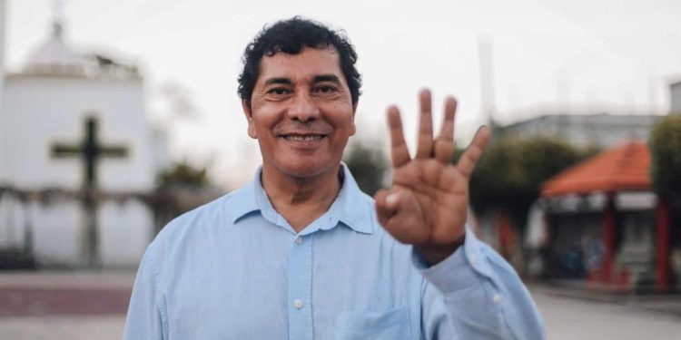 Carlos Madrigal Leyva asume la dirección del Hospital Regional Juan Graham Casasús