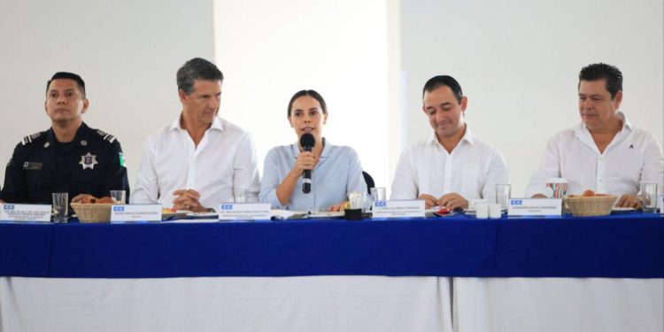 Los mejores gobiernos se construyen entre todos: Ana Paty Peralta