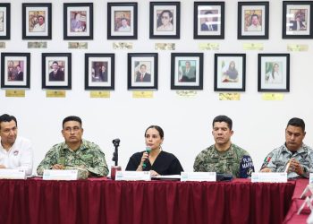 Privilegia Ana Paty Peralta coordinación para atención de todo tipo de emergencia