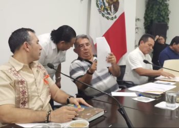 Reinstalan a Carlos Mezquita presidente del Consejo Municipal de Izamal