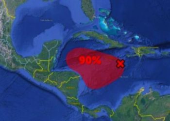 Zona de baja presión aumenta al 90% su probabilidad de desarrollo ciclónico en el Mar Caribe