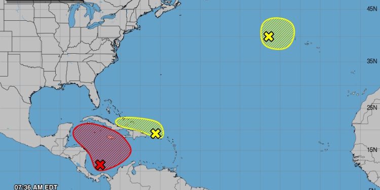 Zona de baja presión con probabilidad de desarrollo ciclónico en el Mar Caribe