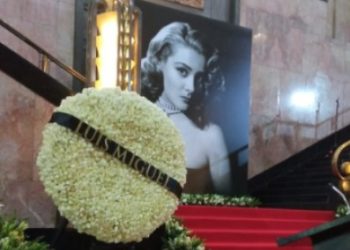 Le dan el último adiós a la actriz mexicana Silvia Pinal en el Palacio de Bellas Artes