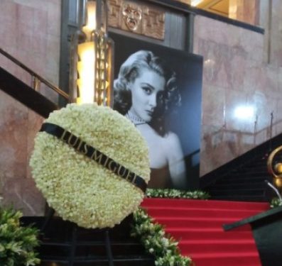 Le dan el último adiós a la actriz mexicana Silvia Pinal en el Palacio de Bellas Artes
