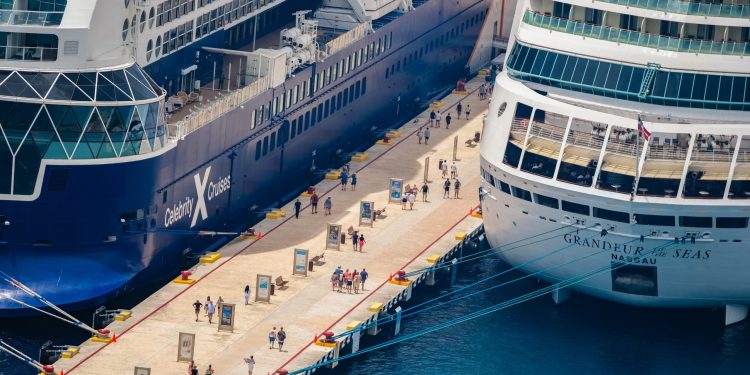 Quintana Roo fortalece su liderazgo turístico con más de 500 operaciones aéreas diarias