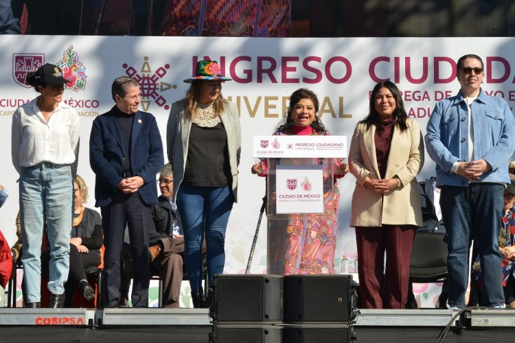 Clara Brugada, inicio con la entrega de apoyos del Programa Ingreso Universal Ciudadano
