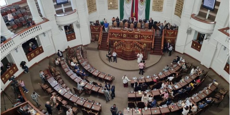 Diputados deberán aprobar la iniciativa para agravar penas por extorsión y nombrar a titular de la FGJ, los temas que integran la agenda