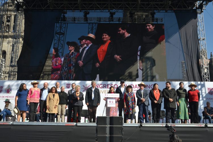 Clara Brugada, inicio con la entrega de apoyos del Programa Ingreso Universal Ciudadano