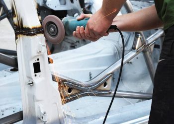 Tabasco explora inversiones en etanol, carros eléctricos y varillas de acero reciclado