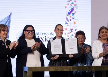 Claudia Sheinbaum firma decreto constitucional para la igualdad sustantiva de las mujeres