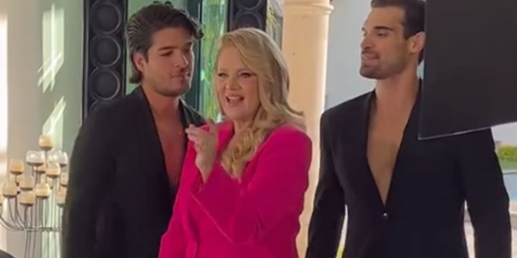 Erika Buenfil regresa al mundo de la música con su nueva canción Colágeno