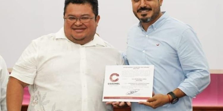 CHACÓN ENTREGADO A BORGISTAS EN COZUMEL