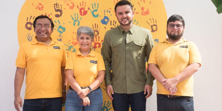 Suman voluntades Sebien y ASTRA por la inclusión de niñas y niños con autismo