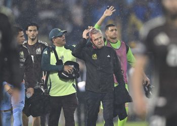 La FMF condena ataque contra Javier Aguirre tras la derrota de México