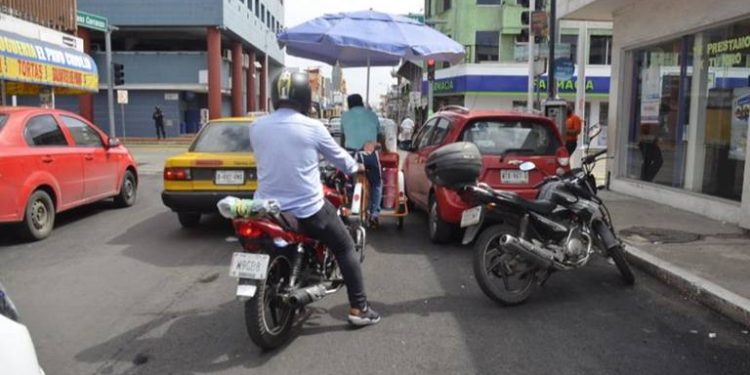 Canaco Villahermosa retoma propuesta para regularizar motocicletas como medida de seguridad