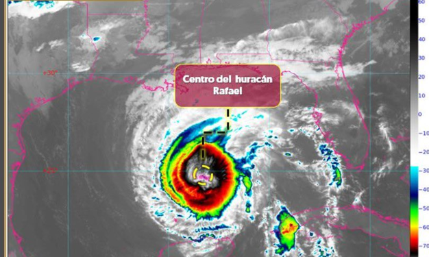 Autoridades activan Plan Marina ante el posible impacto del huracán ‘Rafael’ en Quintana Roo
