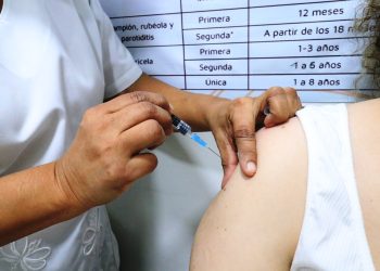 Más de 110 mil dosis contra la influenza aplicadas en Tabasco, reporta Secretaría de Salud