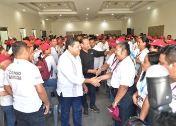 Gobernador Javier May se reúne con «Servidores del Pueblo» para organizar nuevos programas sociales
