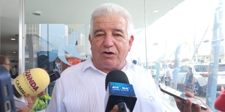 “Yo no tengo gallo”, afirma José Ramiro López previo al consejo estatal de Morena