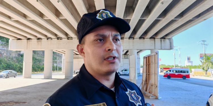 Investigan a policías por hechos violentos en Villa de Isla Aguada