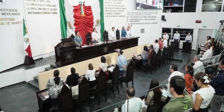 Diputados locales aprueban minuta de igualdad sustantiva y perspectiva de género sin discusión
