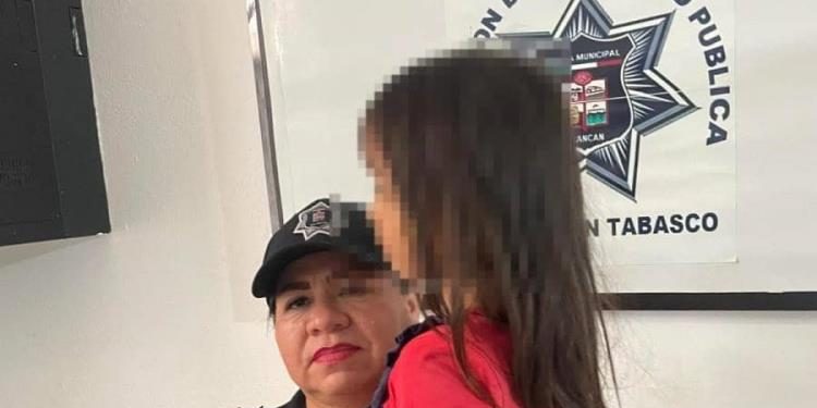 Seguridad Pública de Balancán resguarda a niña que deambulaba sola