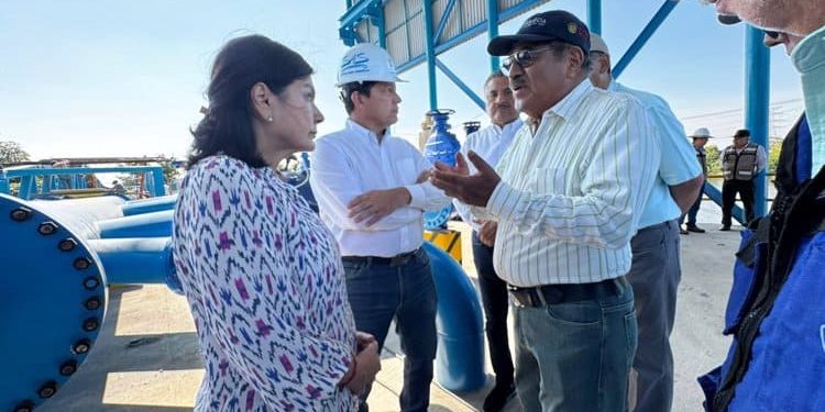 Supervisan autoridades avance de obra clave en planta de captación del río Carrizal