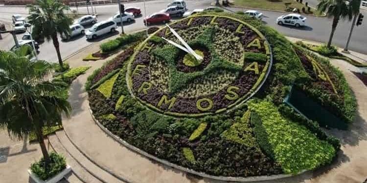 Inestabilidad en el voltaje afecta el funcionamiento del Reloj Floral de Villahermosa en su nueva ubicación