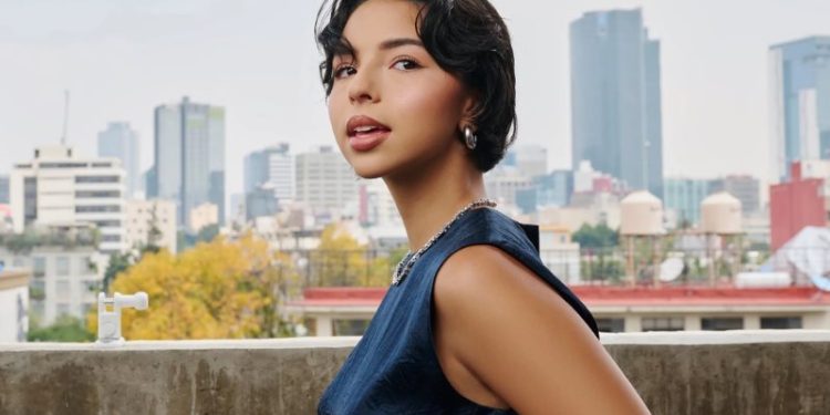 Ángela Aguilar es nombrada la Mujer del Año