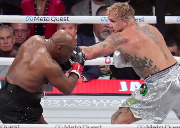Jake Paul vence al excampeón de peso pesado Mike Tyson por decisión unánime