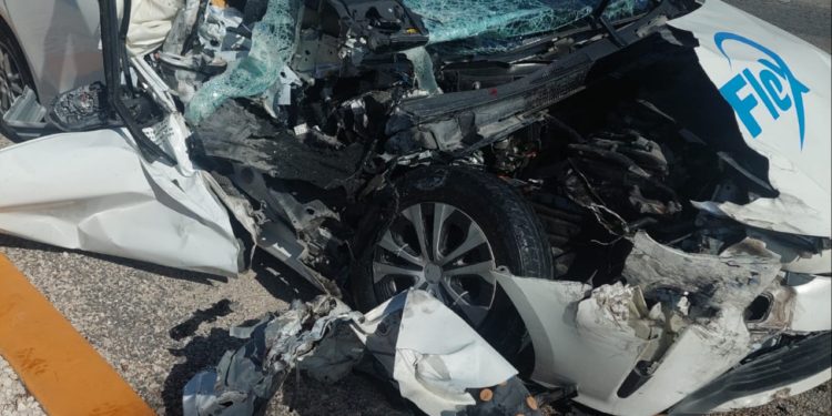 Fuerte accidente en Playa del Carmen deja personas lesionadas