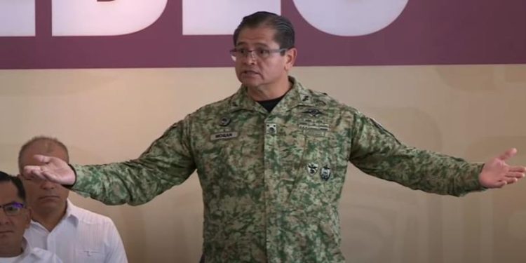 Comandante de la 30 Zona Militar: «No le voy a dar voz a un delincuente ni a un cobarde»