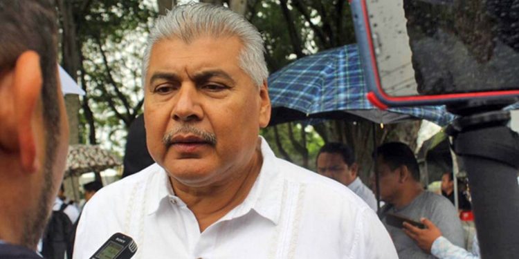 Titular de Semovi denuncia suplantación de identidad en Facebook