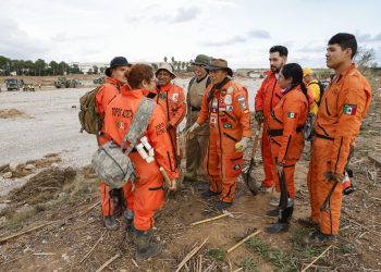 Topos Aztecas colaboran en rescate de personas desaparecidas en Valencia, España