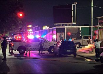 Autoridades llevan a cabo un cateo en el sindicato de taxistas de Cancún