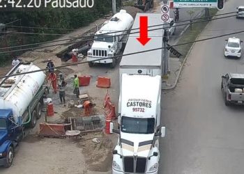 Reparados semáforos averiados en la colonia Carrizal tras incidente con tráiler
